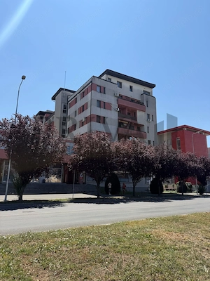 Apartament 2 camere, 70 mp, etaj 2, Soarelui - imagine 3