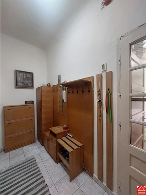 Apartament ultracentral cu curte privata - imagine 11