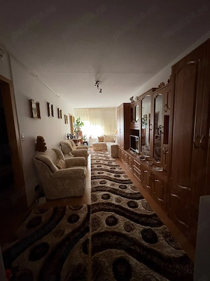 Vând apartament 2 camere UTA ARED - imagine 2