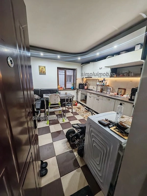 Decomandat 3 Camere Berceni - imagine 5
