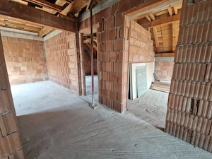Casa 5 camere + 500mp teren Sura Mare - imagine 3