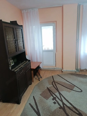Garsoniera George Enescu p 4 balcon. - imagine 6