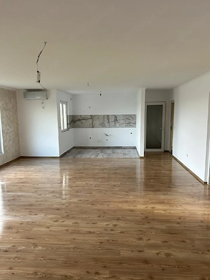 vand casa in Mihail Kogălniceanu județul Galați  - imagine 2
