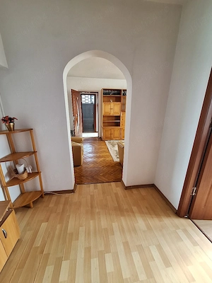 Închiriez apartament 2 camere ultracentral Piatra Neamț - imagine 5