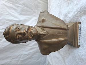 Vând statueta din bronz de Ion Jalea