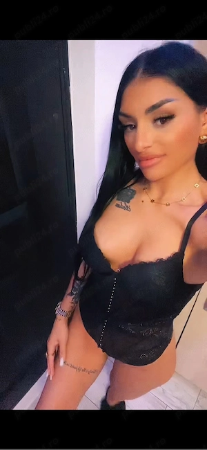 bruneta sexy   