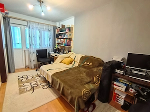 Apartament spatios 100 mp utili cu 3 Dormitoare,Living si 2 bai. - imagine 7