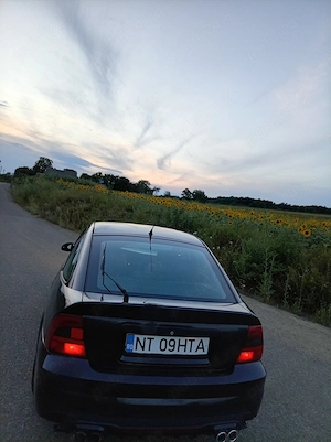 De vânzare Opel vectra b mașina este impecabilă din orice punct asigurare și ITP valabil ofer fiscal - imagine 2