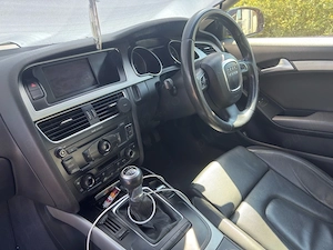 Audi A5 2010, 2.0Tdi 170Cp (volan dreapta) impecabil - imagine 2
