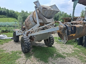 autobetoniera 4 4