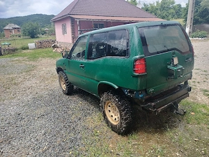 Nissan terrano 2  - imagine 4