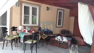 Villa for sale, 2 Apartments, 220mp, Ineu - imagine 4