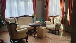 House for sale, 4 Rooms, 200 sqm, 630 sqm, Satu Mare - imagine 2