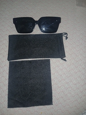 Black off white glasses