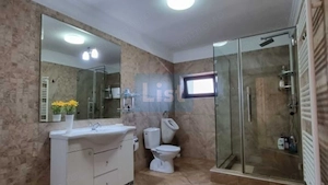 House for sale, 4 rooms in Spătaru  - imagine 16