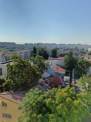 Vanzare apartament 4 camere-Bd. Decebal