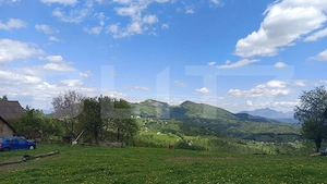 Teren cu fundație de cabană, intabulat, 1.093 mp – Satul Peștera, comuna Moieciu - imagine 3