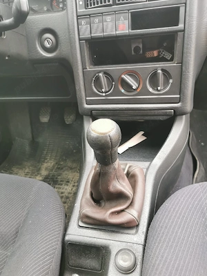 Audi 80 B4 1.6 Benzină  - imagine 9