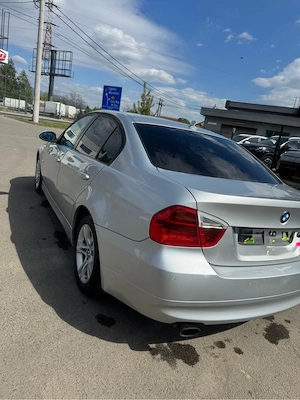 vănd bmw e90 320D - imagine 3