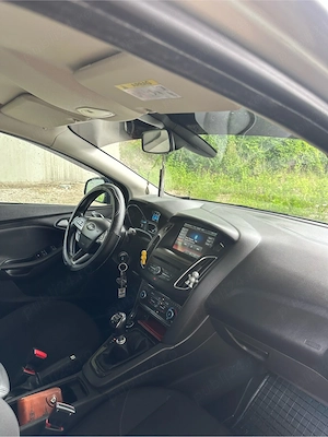 Ford Focus 3.5  - imagine 5