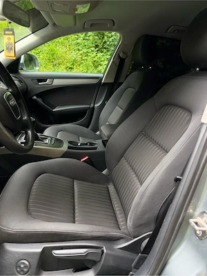 Intretinuta exemplar - Audi A4 B8 2009 Ambition Limuzina 160 de cai - sport eleganta - imagine 8