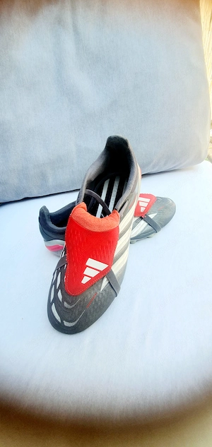 Ghete de fotbal Adidas
