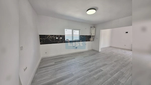 Casa de vanzare 75 mp pe un singur nivel Subcetate - imagine 2