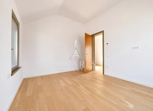 Casa ECO cu 5 camere, 3 bai, in Dumbravita - imagine 5
