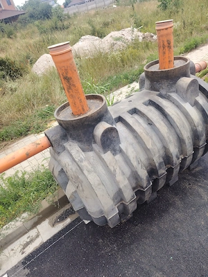 Vând fosă septică 2500 l, stare excepțională - Giarmata - Judet Timis --pret 2.000 lei
