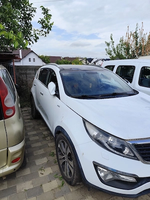 O super dotată,kia sportage