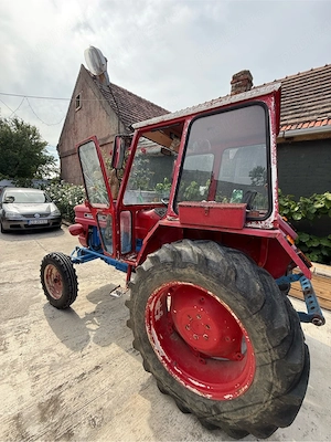 Tractor UTB 445 - imagine 5