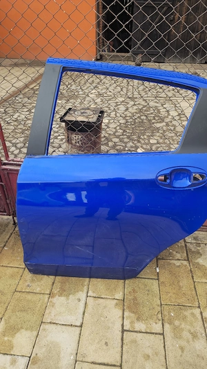 usi stanga toyota yaris hibrid XP13 an fabricatie 2019 - imagine 5