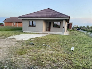 Vand casa in Chiei