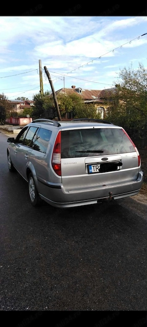 Ford Mondeo 2.0 TDCi 6 trepte  - imagine 2