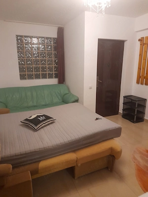  300  Garsoniera de inchiriat  disponibila imediat !!!  - imagine 4