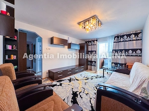 Apartament 3 camere LA CHEIE, in Mun. Deva, Jud. HD, zona Micro, Al. Teilor, 46 mp, etaj 3. - imagine 5