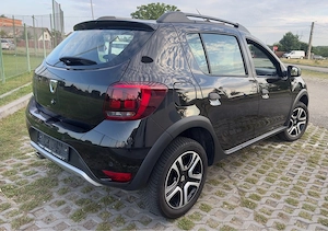Dacia Sandero Stepway 2019 Benzina+Gpl - imagine 2