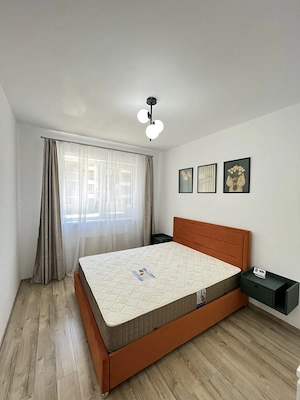 Proprietar, 2 camere decomandat, 10-12 min pe jos de metrou (950m), loc parcare - imagine 2