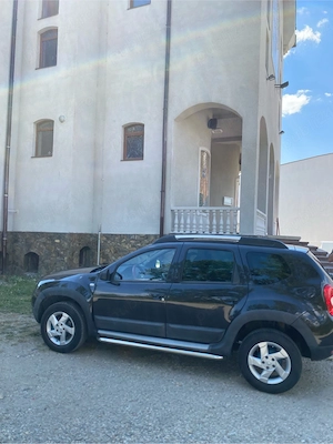 Vând Dacia Duster - imagine 4