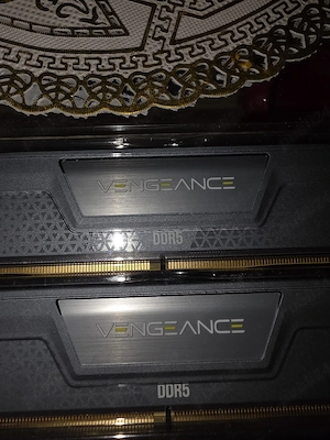 Vand memorii Corsair Vengeance 32 Gb, ddr 5 6000MHz, cl30