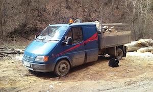 Dezmembrez ford tranzit basculabil model 1997 - 2000 ,5.5 t ,4hb tip motor clasic ,momentan intact.