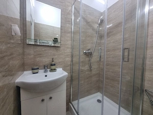 garsonieră in regim hotelier, zona de sus, ultracentral  - imagine 2