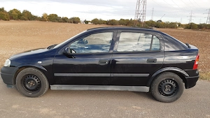 Vand Schimb Opel Astra G hatchback, motor ISUZU 1.7 cdti din 2006 primul proprietar