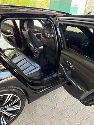 BMW Seria 3 Touring (G21)   2020   318i (Motor 2.0L B48)   105.000 km   Head-Up Display - imagine 5