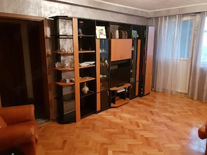 închiriere apartament 2 camere str Traian - imagine 4