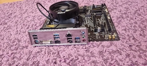 Kit gaming Amd ryzen 5 5600x si placa de baza  gigabyte b550m opțional ram ddr4