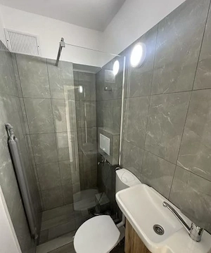 Garsoniera de vanzare zona Tomis 3 -City Mall, COMPLET RENOVATA - imagine 4