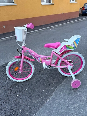 Bicicleta pentru fetițe 