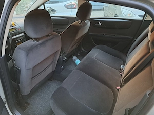 Citroen C4 Sedan 1.6 benzina - imagine 9
