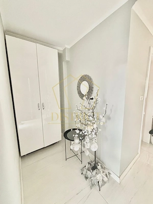 Casa individuala de Lux cu 5 camere, 4 bai si dressing in Braytim la asfalt. - imagine 15